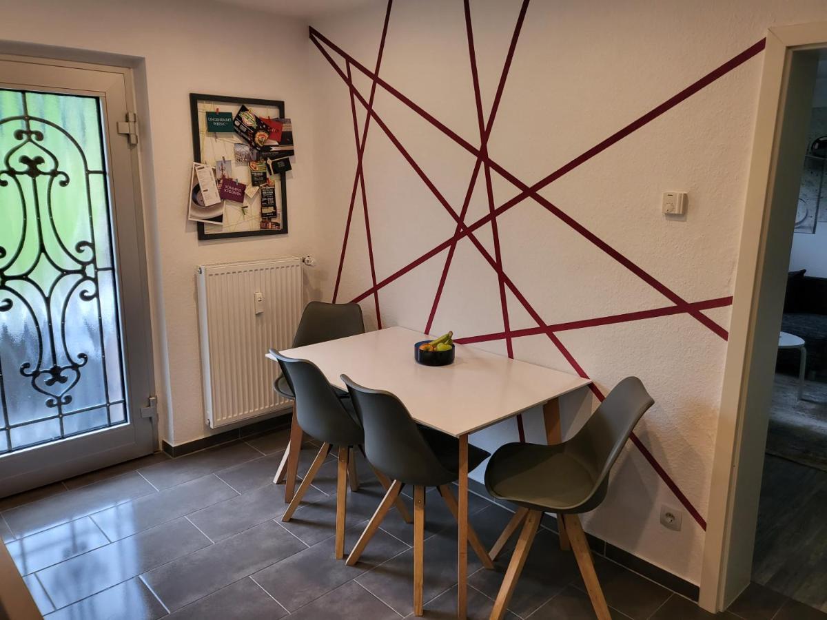 Ferienwohnung Saturn Mülheim an der Ruhr Exterior foto
